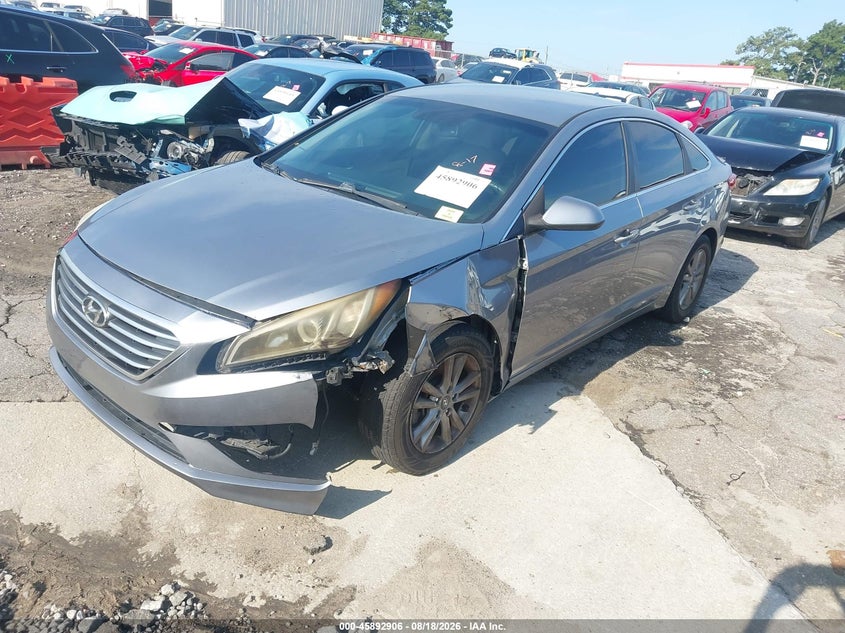 2015 HYUNDAI SONATA auction photo 2