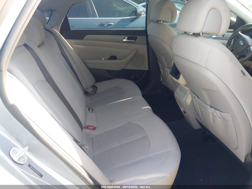 2015 HYUNDAI SONATA auction photo 8