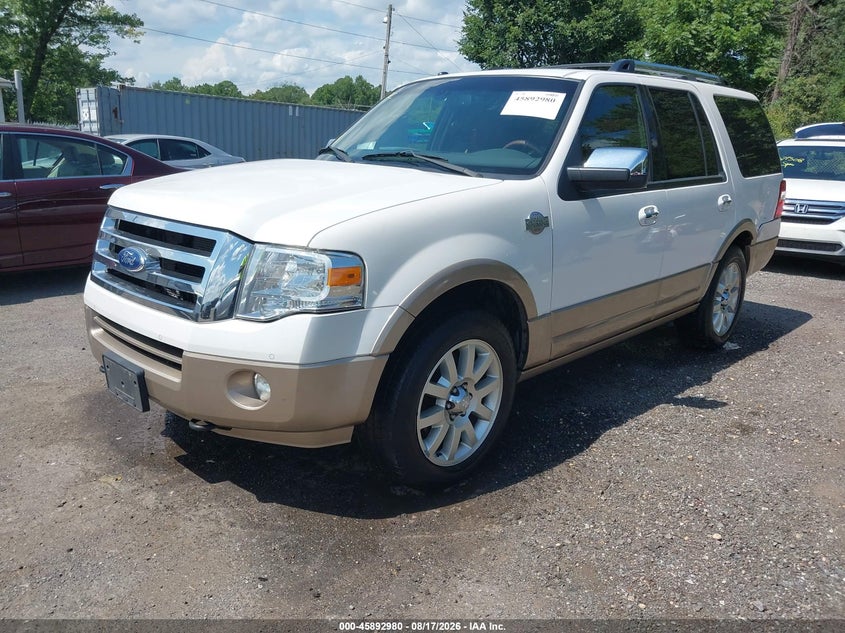 2013 Ford Expedition, Левый зад, IAAI, VIN 1FMJU1J58DEF55873 — фото 2