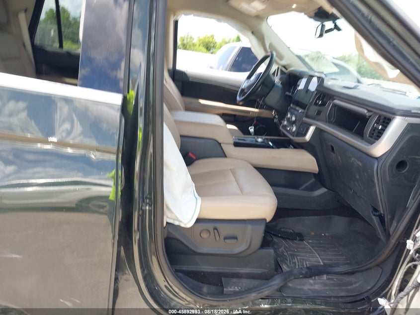 2023 FORD EXPEDITION auction photo 5
