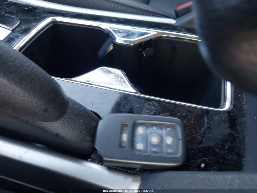 HONDA ACCORD 2017 VIN 1HGCR2F97HA044010