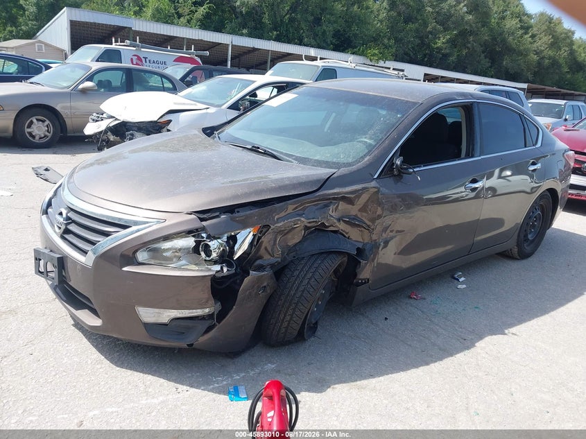 2014 NISSAN ALTIMA auction photo 2