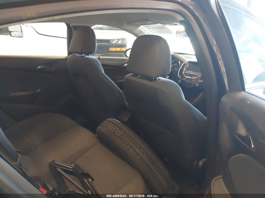 2018 CHEVROLET CRUZE auction photo 8