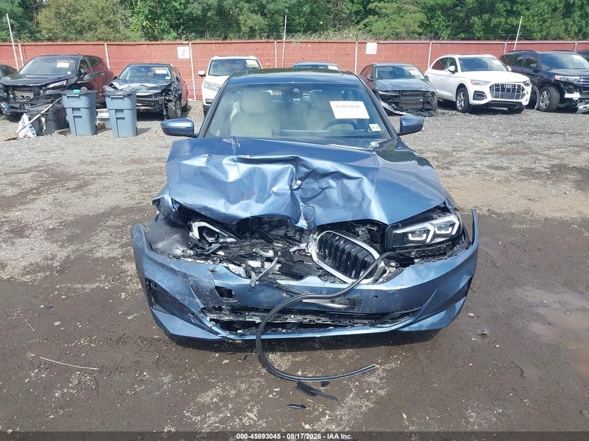 2026 BMW 330I XDRIVE NA · Фото 12