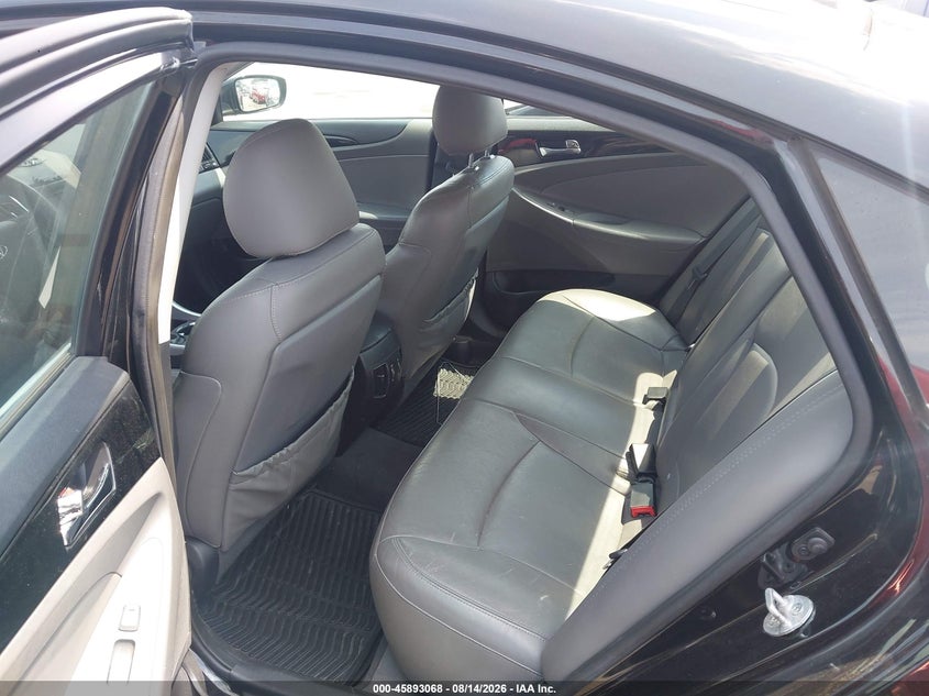 Фото 8 - HYUNDAI SONATA