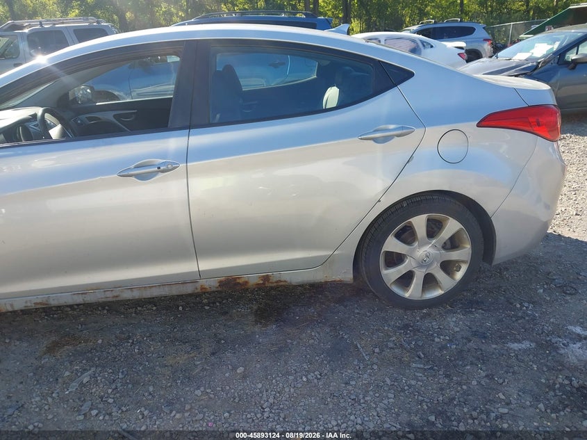 2012 HYUNDAI ELANTRA auction photo 6