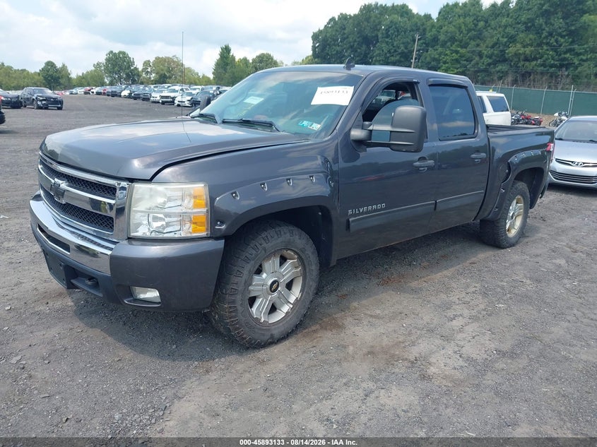 2011 CHEVROLET SILVERADO 1500 auction photo 2