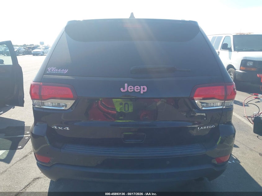 JEEP GRAND CHEROKEE - zdjęcie 16