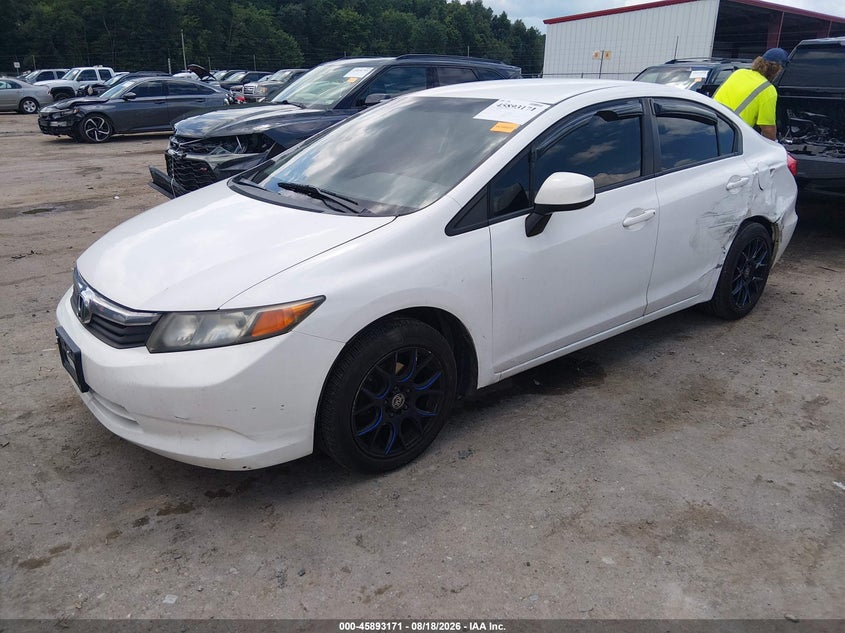 2012 Honda Civic, Левый бок, IAAI, VIN 19XFB2F51CE368265 — фото 2