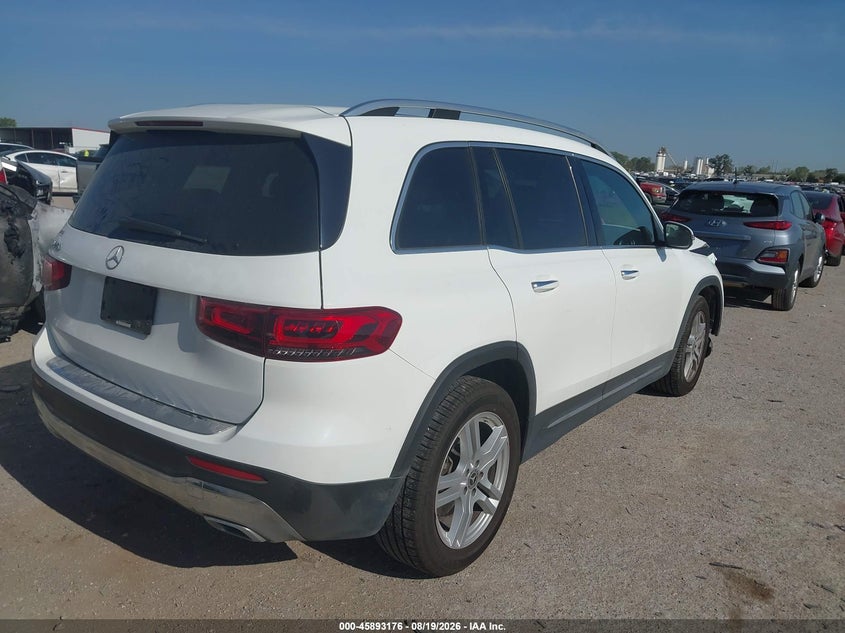2020 MERCEDES-BENZ GLB 250 — zdjęcie 4
