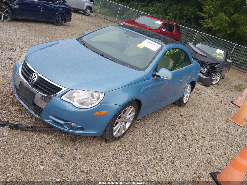 2008 Volkswagen Eos, Left Side, IAAI, VIN WVWAA71F68V025996 — photo 2