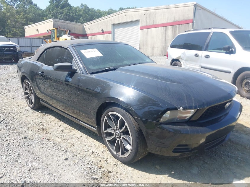 2010 FORD MUSTANG auction photo 1