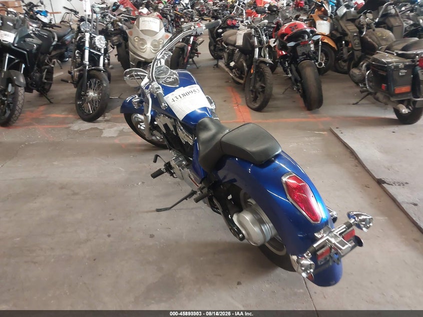 HONDA VT1300 2015