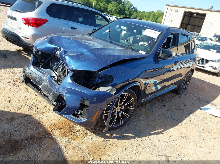 2023 BMW X3, Front End, IAAI, VIN 5UX83DP05P9R01621 — photo 2
