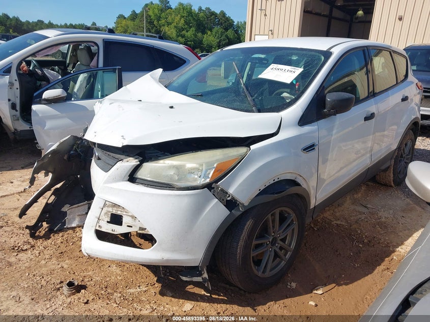 2013 Ford Escape, Front End, IAAI, VIN 1FMCU0F76DUB36035 — photo 2