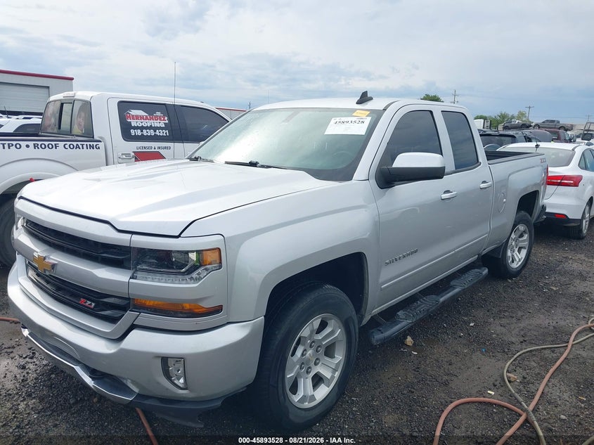 Фото 2 - CHEVROLET SILVERADO 1500 LD