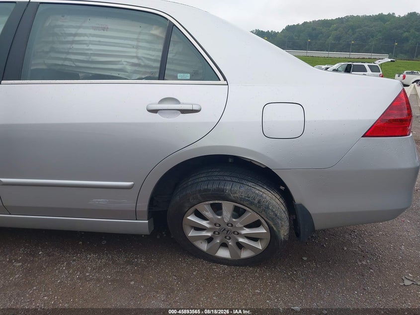 2007 HONDA ACCORD auction photo 6