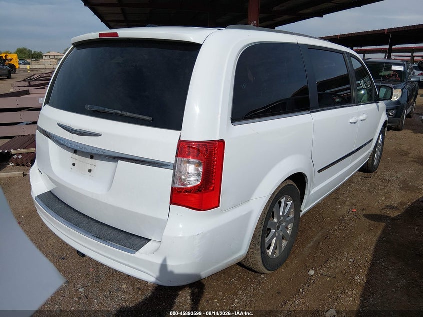 2014 CHRYSLER TOWN & COUNTRY auction photo 4