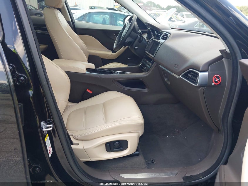 JAGUAR F-PACE 2018 VIN SADCK2FX7JA255624