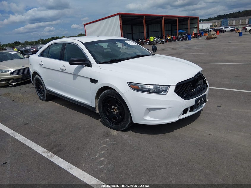 FORD POLICE INTERCEPTOR 2018 VIN 1FAHP2MK6JG125895