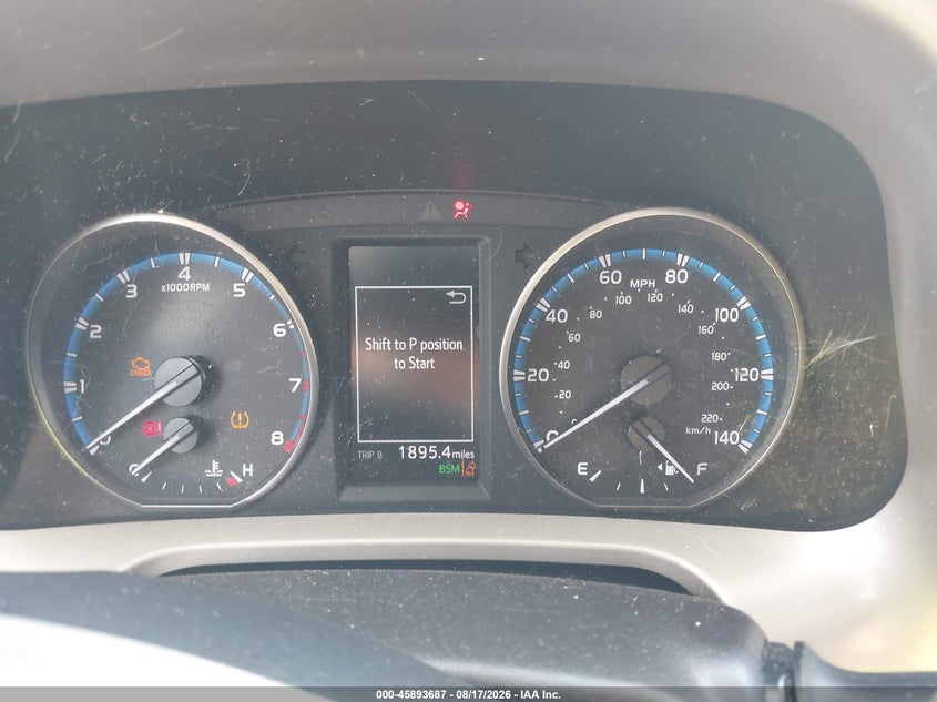 2018 TOYOTA RAV4 auction photo 7