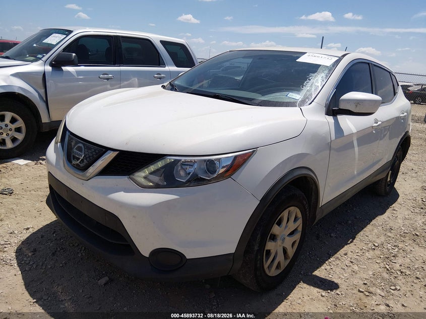 Vin: jn1bj1cp4jw154880, lot: 46392793, nissan rogue sport s 20182