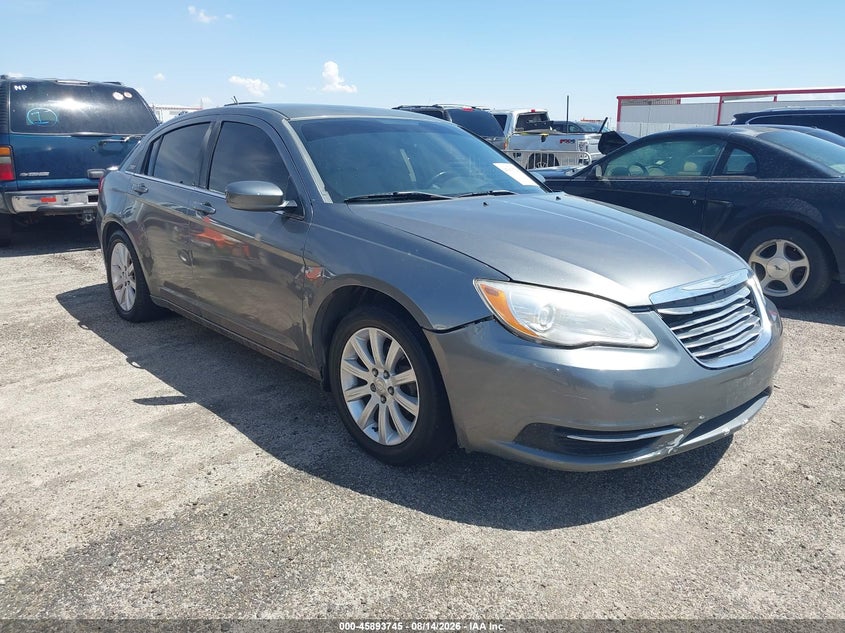 Vin: 1c3ccbbb1dn589992, lot: 46392806, chrysler 200 touring 2013 img_1