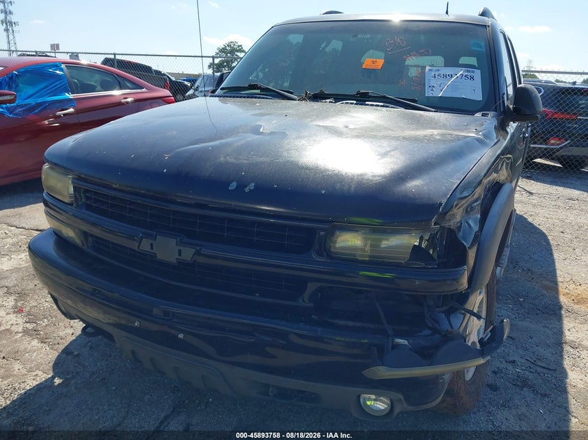 2002 CHEVROLET SUBURBAN 1500 auction photo 6