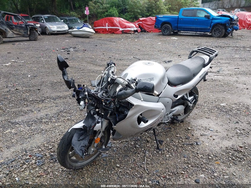 TRIUMPH SPRINT 2003