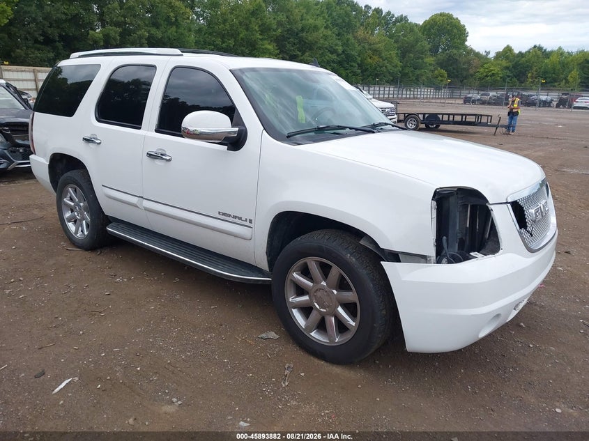 2007 GMC YUKON DENALI auction photo 1