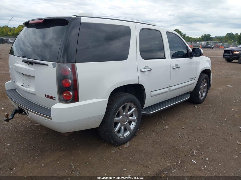 2007 GMC YUKON DENALI auction photo 4
