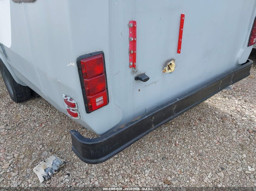 1998 FORD ECONOLINE auction photo 6
