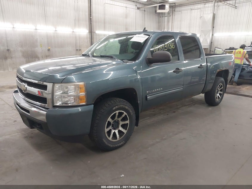 2010 Chevrolet Silverado, Обычный износ, IAAI, VIN 3GCRKSE35AG289079 — фото 2