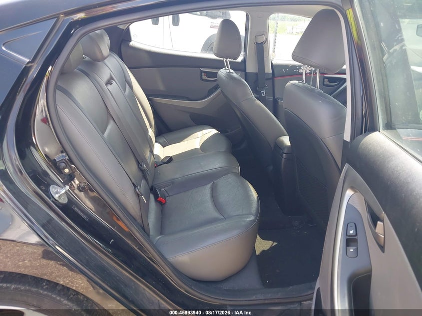 2011 HYUNDAI ELANTRA auction photo 8