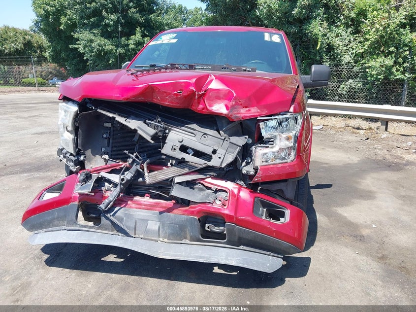 2016 FORD F-150 XLT · Photo 12