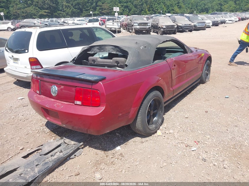 2007 FORD MUSTANG auction photo 4