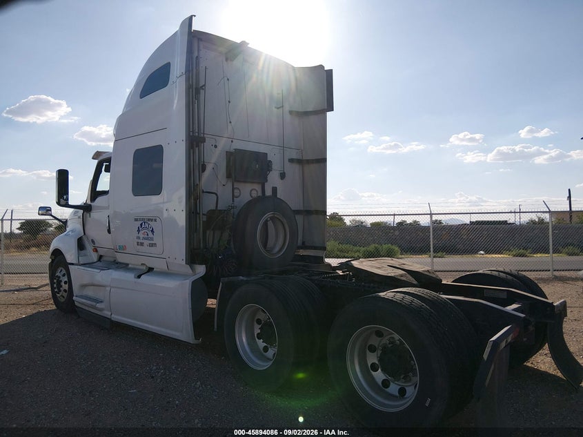 2018 INTERNATIONAL LT auction photo 4