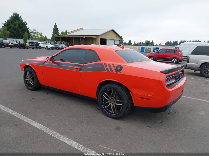 DODGE CHALLENGER - zdjęcie 3