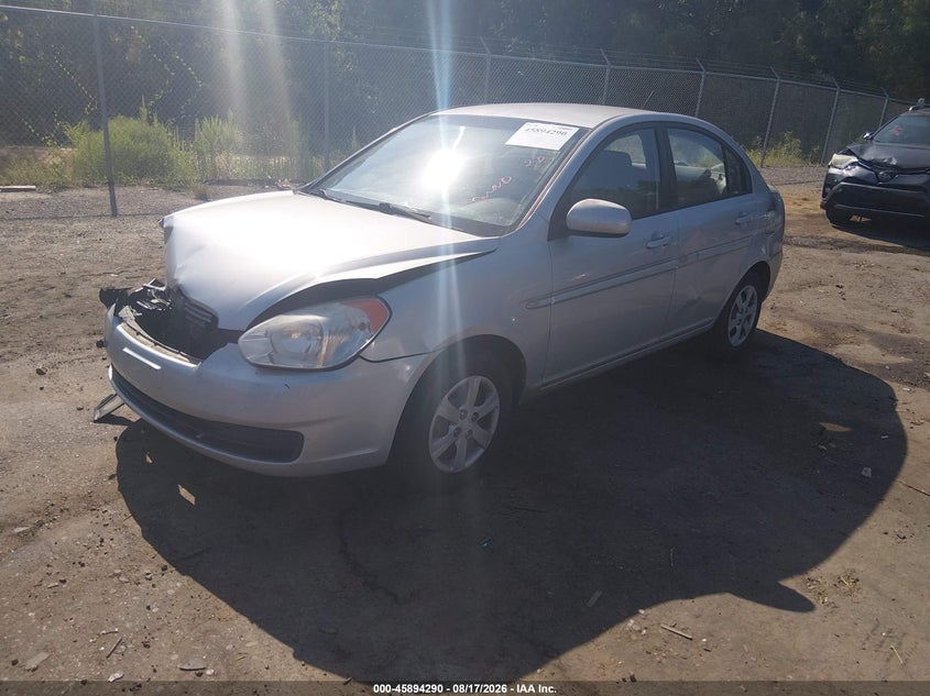 2011 HYUNDAI ACCENT auction photo 2