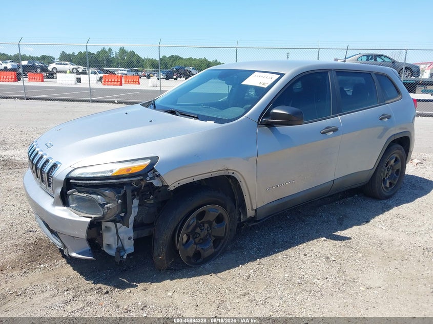2016 Jeep Cherokee, Front End, IAAI, VIN 1C4PJLAS4GW222822 — photo 2