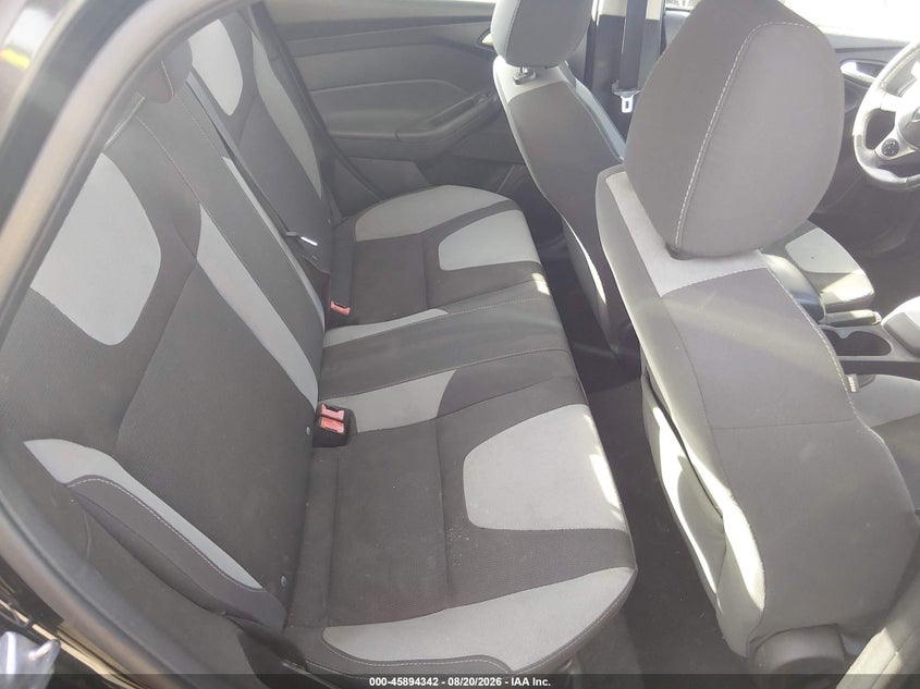 2014 FORD FOCUS auction photo 8