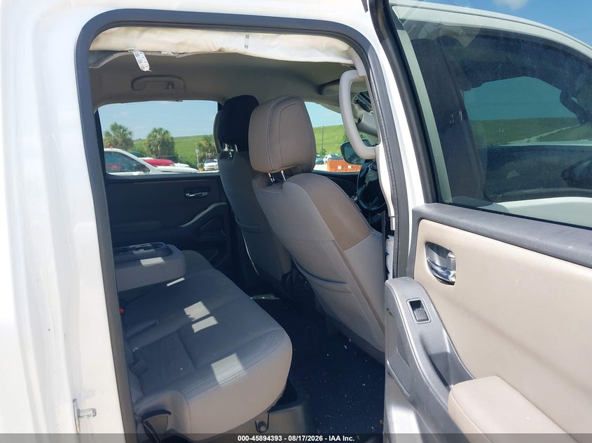 2022 NISSAN FRONTIER auction photo 8