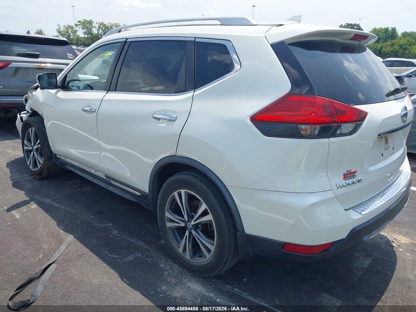 2017 NISSAN ROGUE auction photo 3