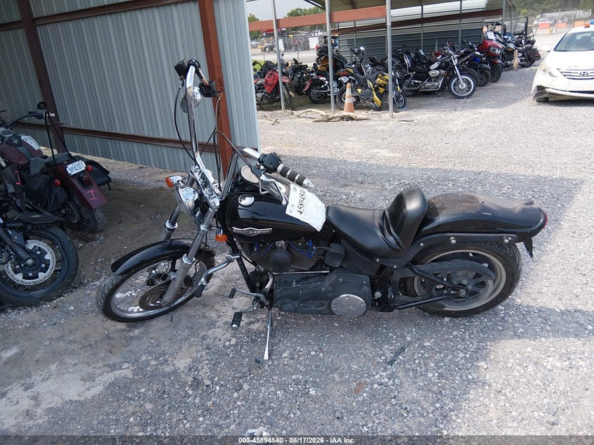 2006 HARLEY-DAVIDSON NIGHT TRAIN MOTO 2