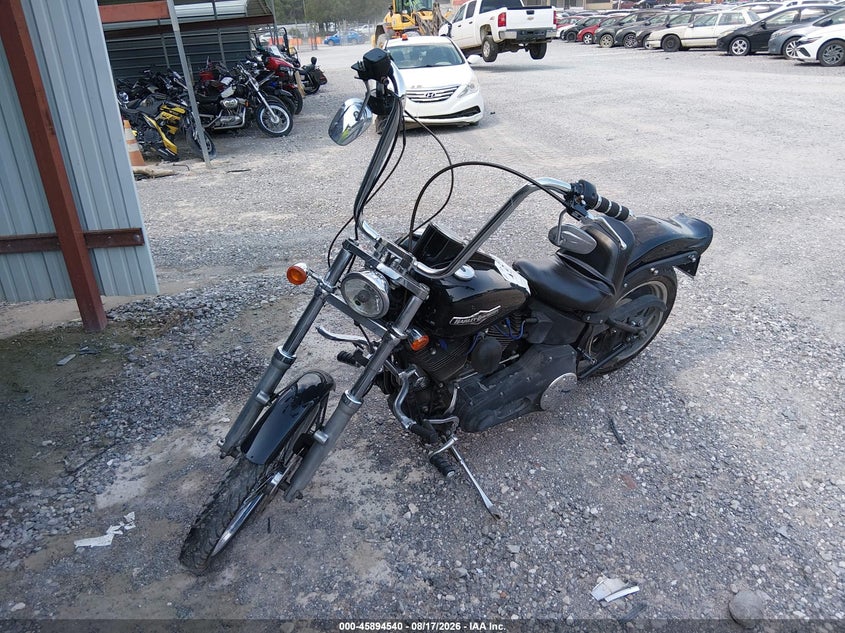 2006 HARLEY-DAVIDSON NIGHT TRAIN MOTO 2