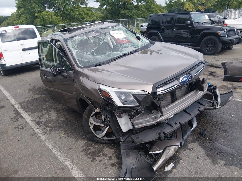 2023 Subaru Forester Touring
