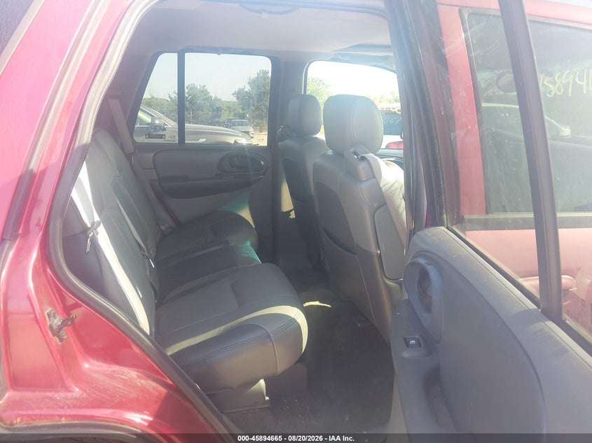 2002 CHEVROLET TRAILBLAZER auction photo 8