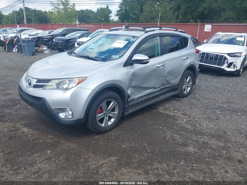2015 TOYOTA RAV4 auction photo 2