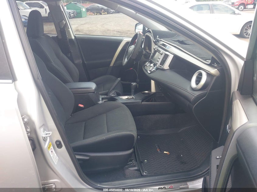 2015 TOYOTA RAV4 auction photo 5