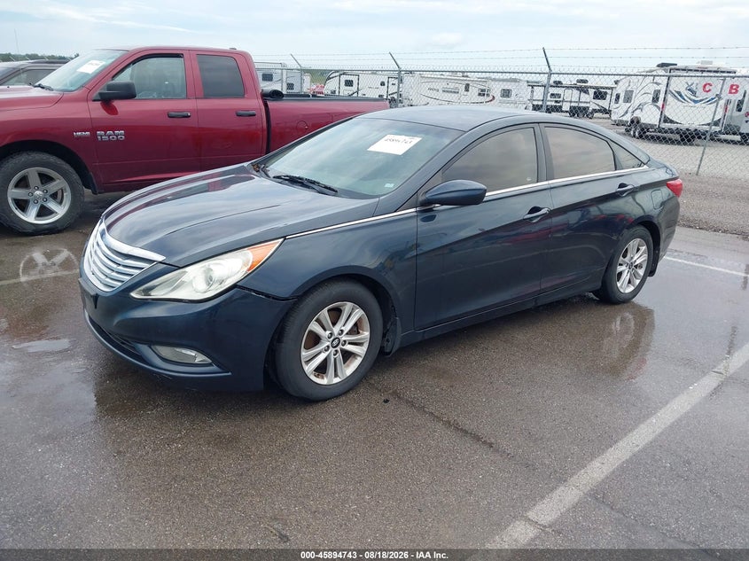 2013 HYUNDAI SONATA auction photo 2
